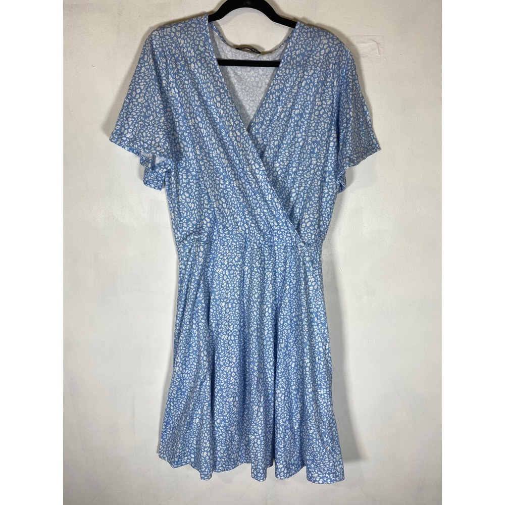 L Blue White Faux Wrap Mini Dress Flutter Sleeve Cottagecore Coquette Flowy